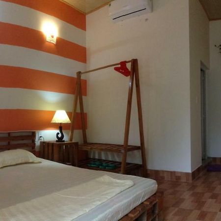 Catba Full House Hotel Hai Phong Exterior photo